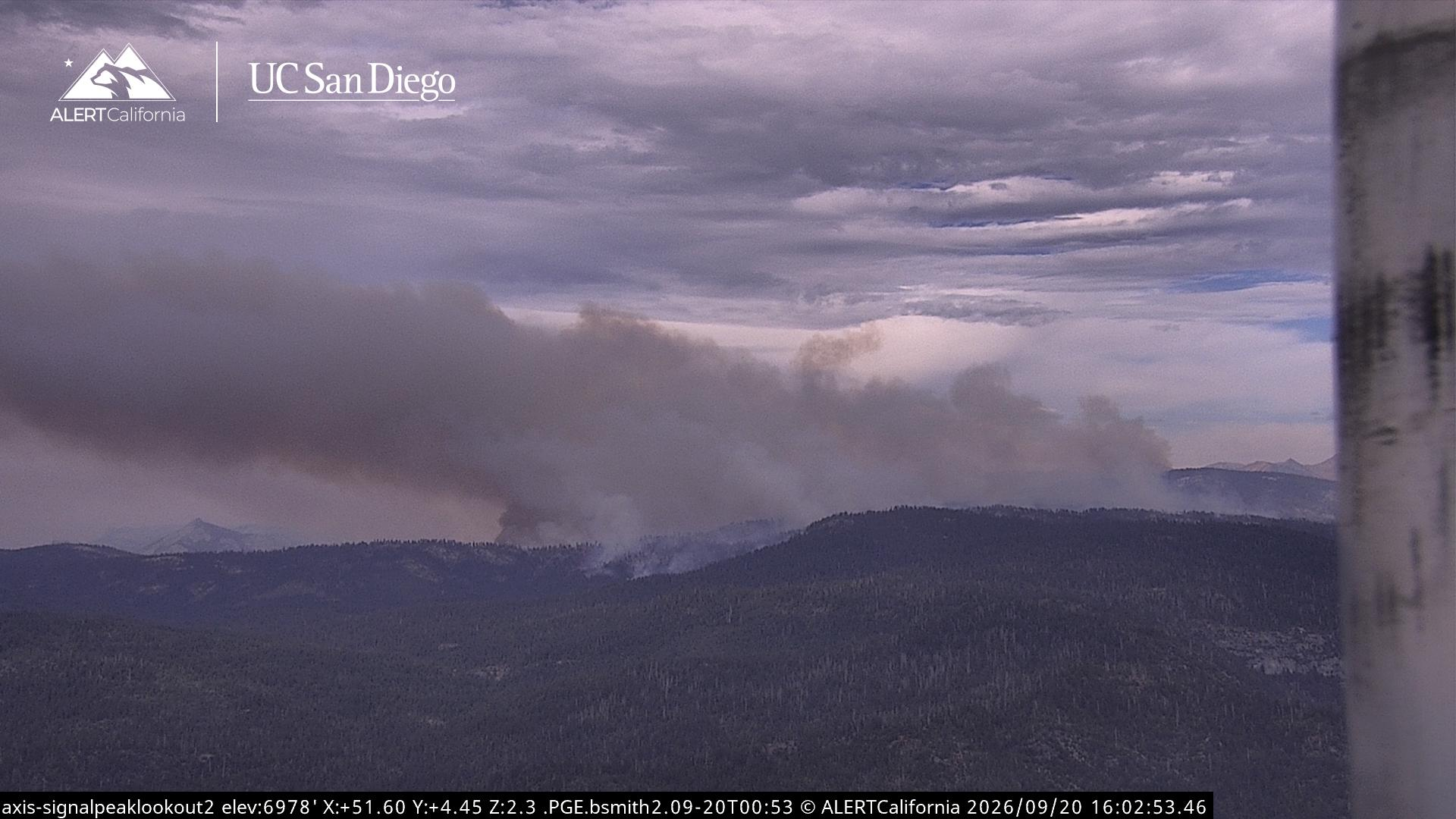 Signal Peak lookout photo of the Dome Fire