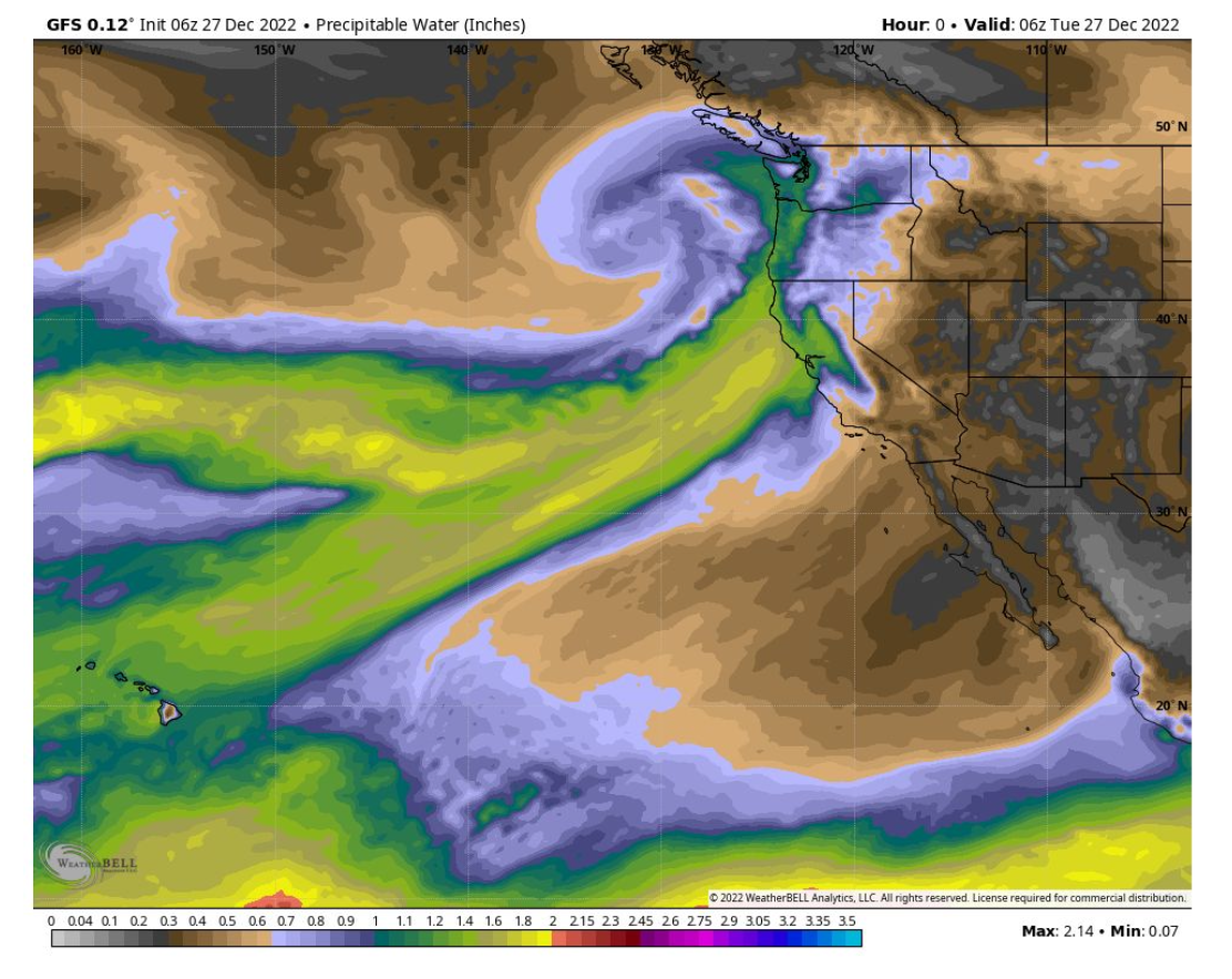 GFS precipitable water model showing an atmospheric river targeting California
